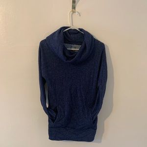 American Eagle Sparkly Sweater